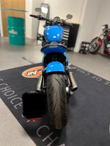 Triumph Bonneville Bobber 2019 + Extras erst 3000km - TRIUMPH BONNEVILLE BOBBER
