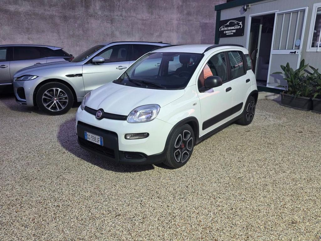 Fiat Panda 10 FireFly SS Hybrid City Cross 2021