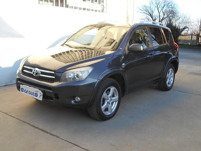 Toyota RAV4 2.2 D-4D 177 CV Luxury