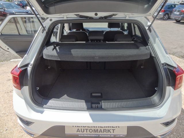 Fahrzeugabbildung Volkswagen T-Roc Sport 4Motion/1.Hd/AHK/42.500km/