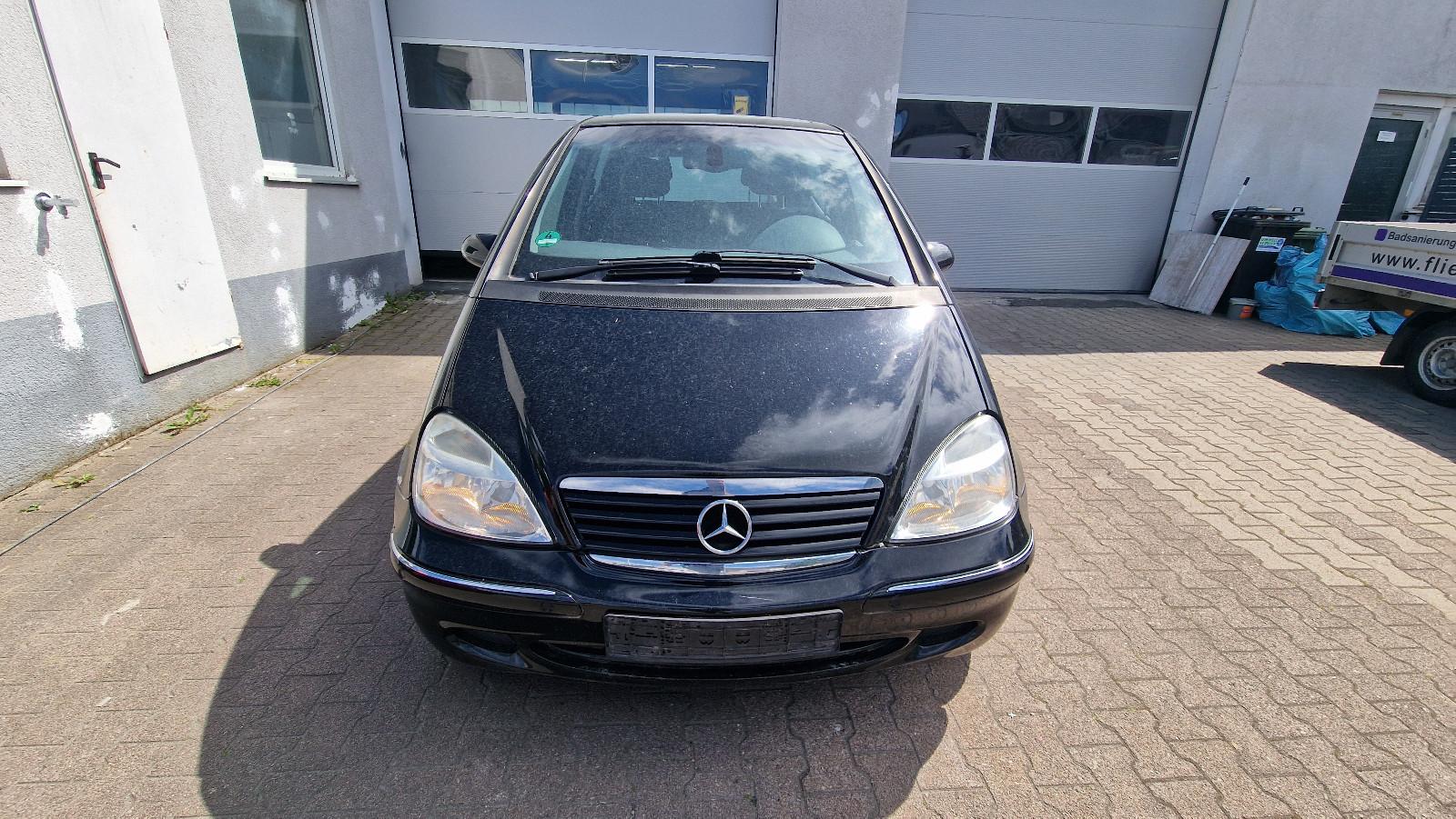 Mercedes-Benz A 190 AVANTGARDE Lang