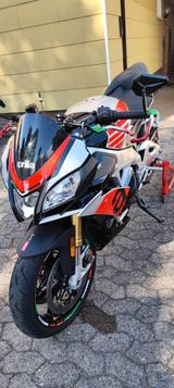 Aprilia Tuono V4 1100 RR - APRILIA TUONO V4 R