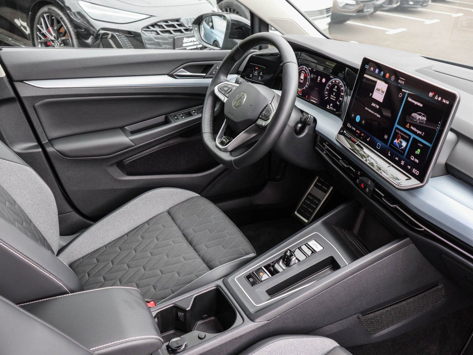 Volkswagen Golf VIII 1.5 eHybrid GOAL KAMERA ACC Carplay foto 3