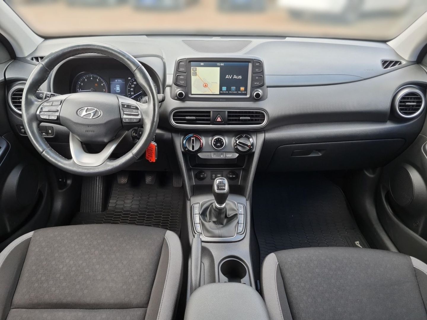 Fahrzeugabbildung Hyundai KONA Trend 2WD Sitzheizung PDC