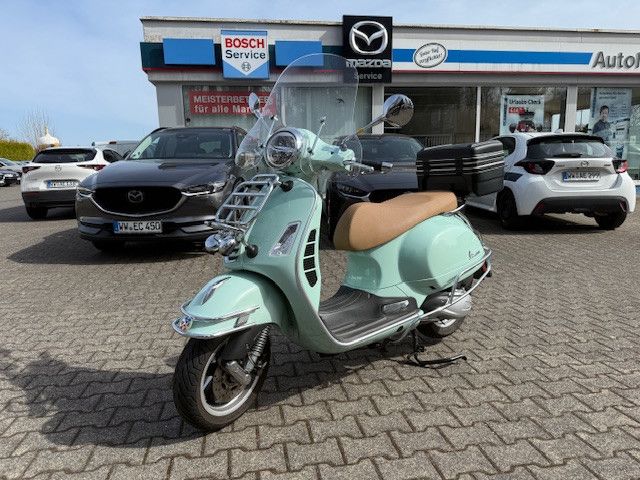 Vespa GTS 300