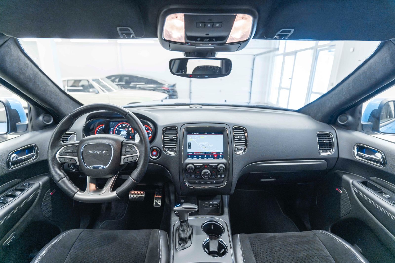 Fahrzeugabbildung Dodge Durango 6.4L SRT LPG 4X4 KAM 6 SITZ NAV PDC