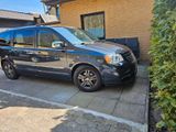 Chrysler Town and Country - Chrysler: Country Town