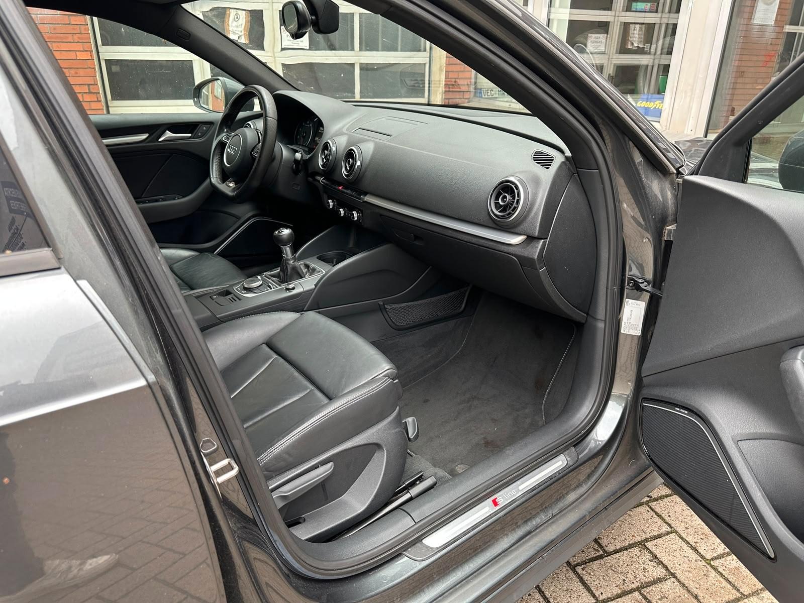 Audi A3 2015 — photo 14