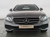 Mercedes-Benz E 200 T Avantgarde (EURO 6d-TEMP) LED+NAVI+AHK+ - : Grau, Teilleder, Lederlenkrad, Kombi