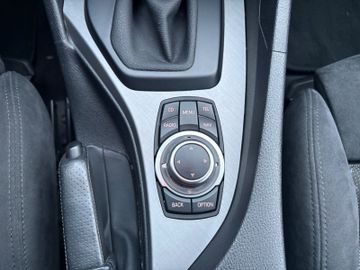 Fahrzeugabbildung BMW X1 23 d xDrive M Paket Navi Prof Xenon 18"