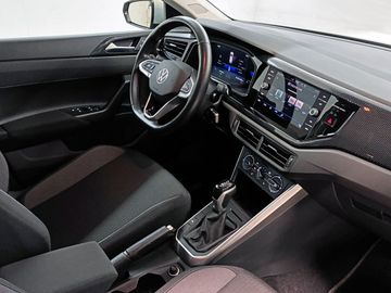Volkswagen Polo - 12