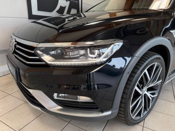 Volkswagen Passat Variant - 4