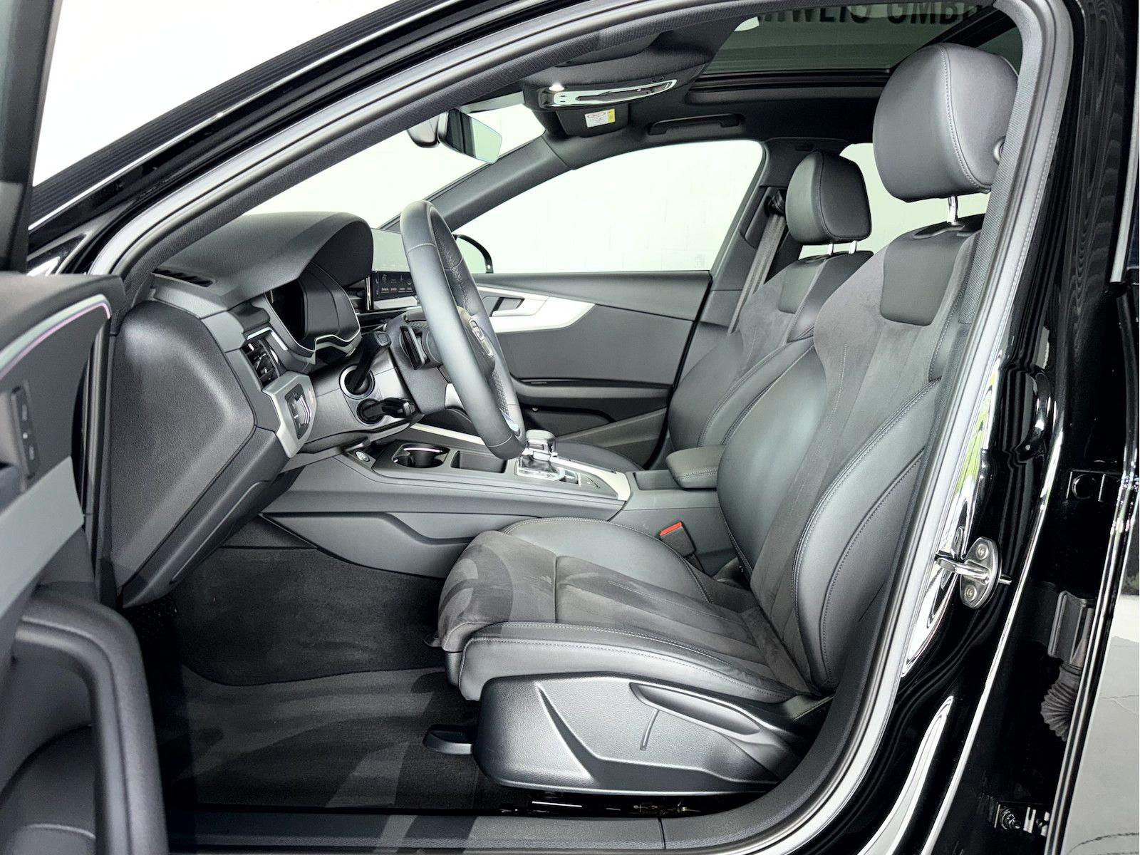 Audi A4 45TFSI S Line Competition Edition Plus Matrix foto 9
