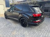 Audi 3.0TDI S-Line Matrix 22" Virtualn Allradle Pano - Audi Q7: 2tdi