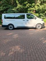 Toyota Proace 2.0 - 9 Sitzer - Toyota: 9 Sitzer