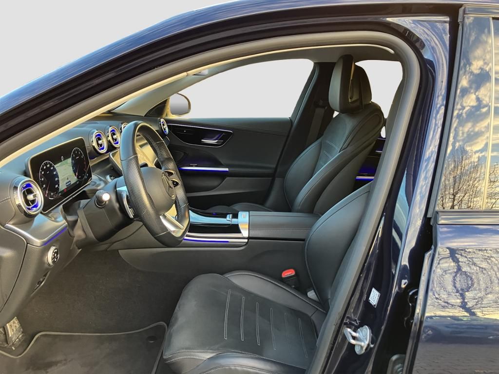 Fahrzeugabbildung Mercedes-Benz C 180 Lim. AMG*NIGHT*AHZV*LED*DISTR*DAB*KAMERA*