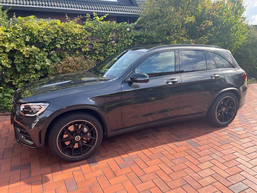 Image of Mercedes-Benz GLC 400