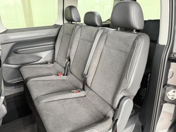 Volkswagen Caddy Maxi 1.5TSI DSG STYLE LED NAVI ACC KAMERA