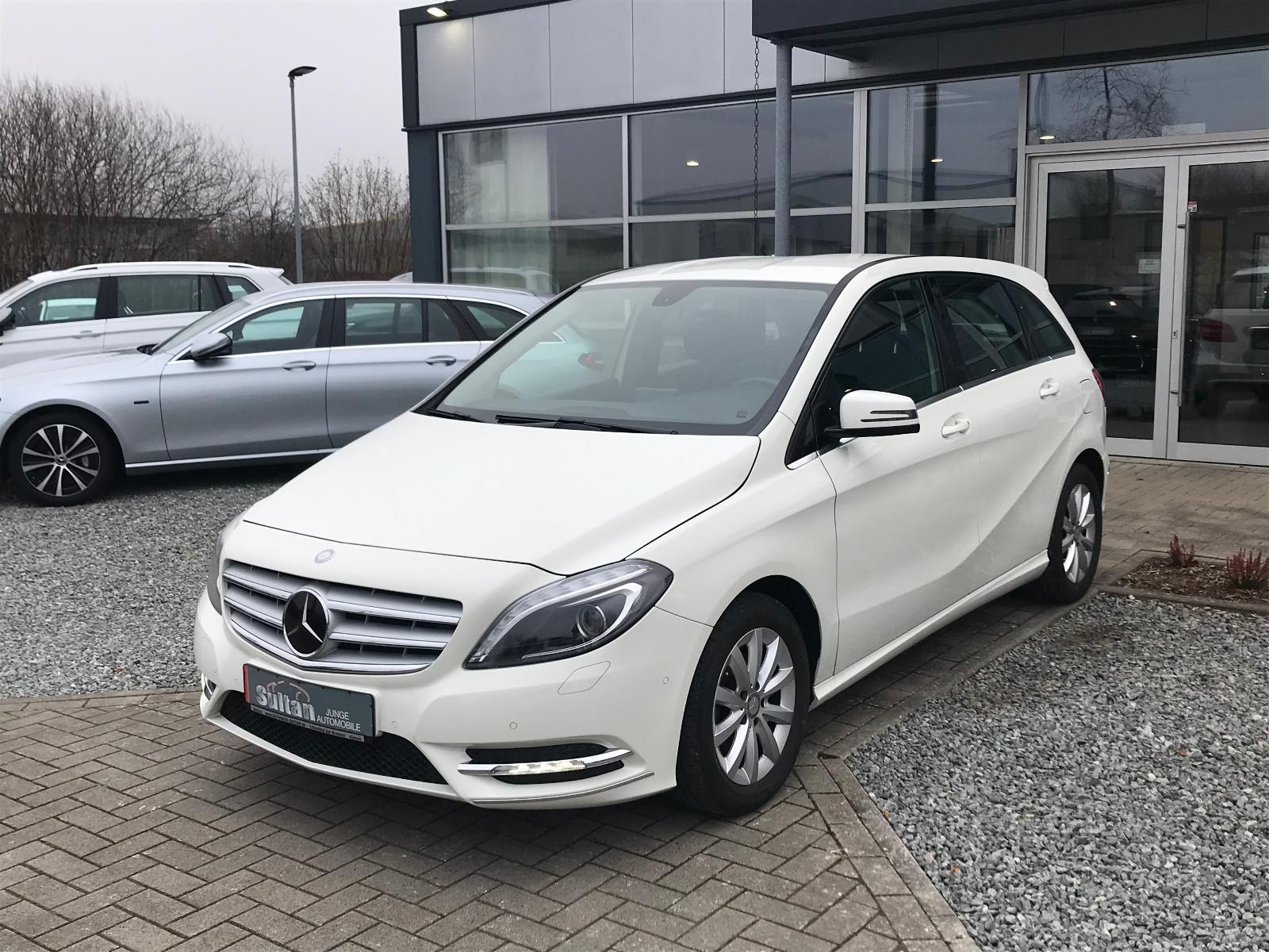 Mercedes-Benz B 180 Navi Xenon PDC Tempomat Alu EU6