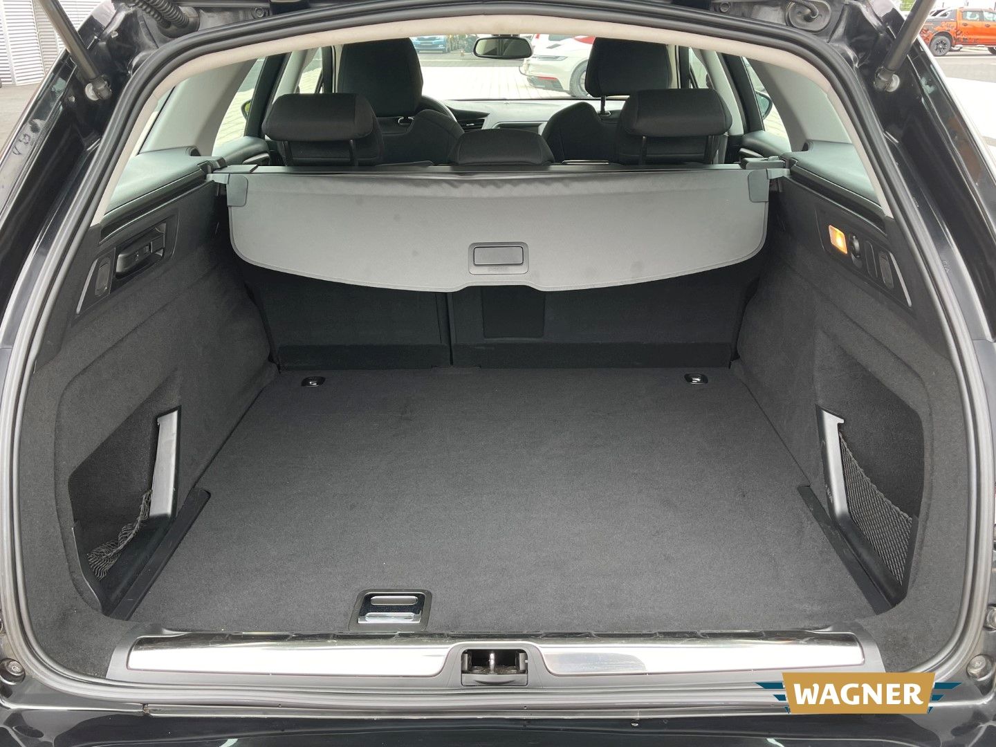 Fahrzeugabbildung Citroën C5 Tourer 1.6 HDi 115 FAP Automatik Navi