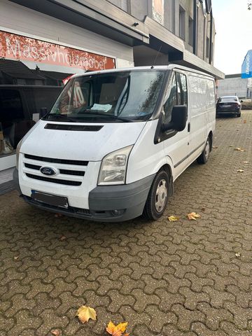 Ford Tourneo