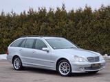 Mercedes-Benz C 220CDI T-Modell -NAVI*AHK*TÜV NEU*KLIMA - gebrauchte Mercedes-Benz C 220 aus dem Jahr 2005