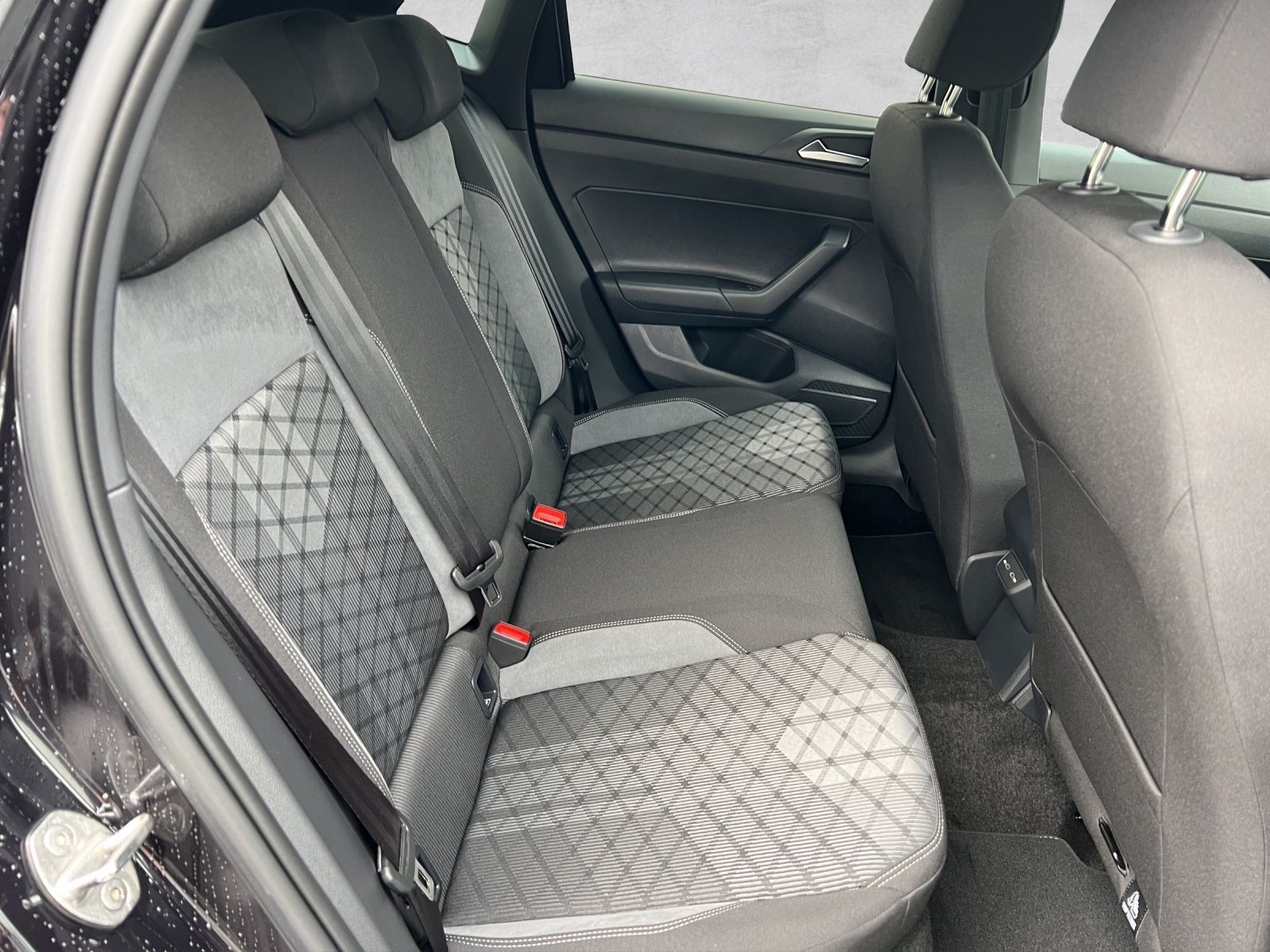 Polo R-Line 1.0 TSI DSG LED*Navi*ACC*Kamera