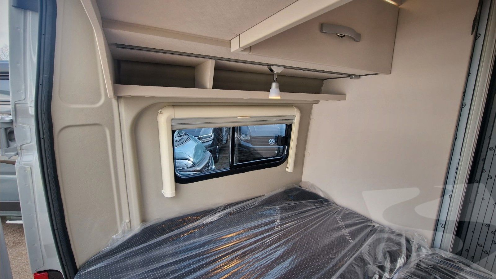 Fahrzeugabbildung Crosscamp Camper Van 540 Opel Rahmenfenster