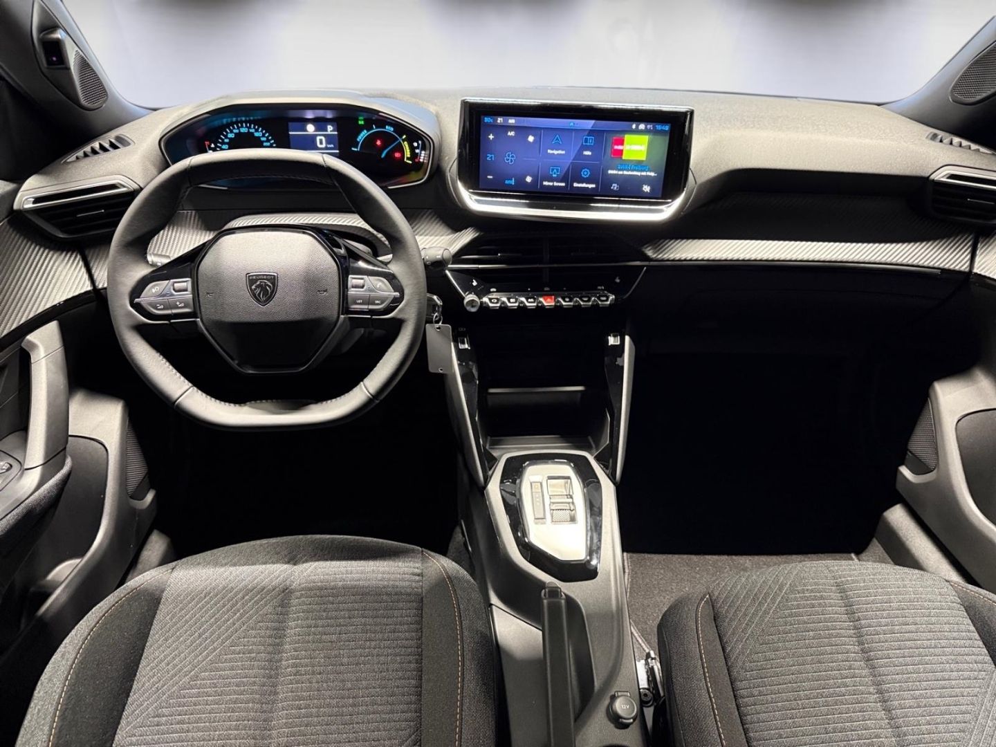 Peugeot 2008 - Bild 11