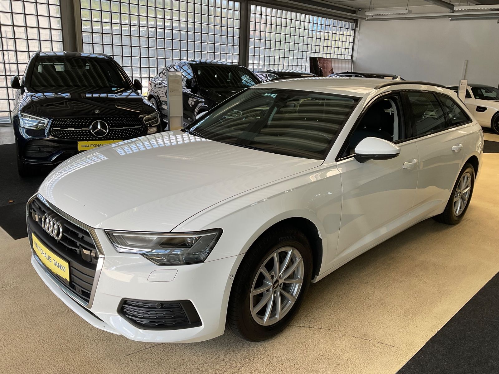 Fahrzeugabbildung Audi A6 Avant 45 TDI quattro*Business-Paket