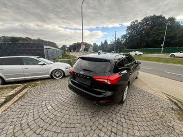 Ford Focus - 6