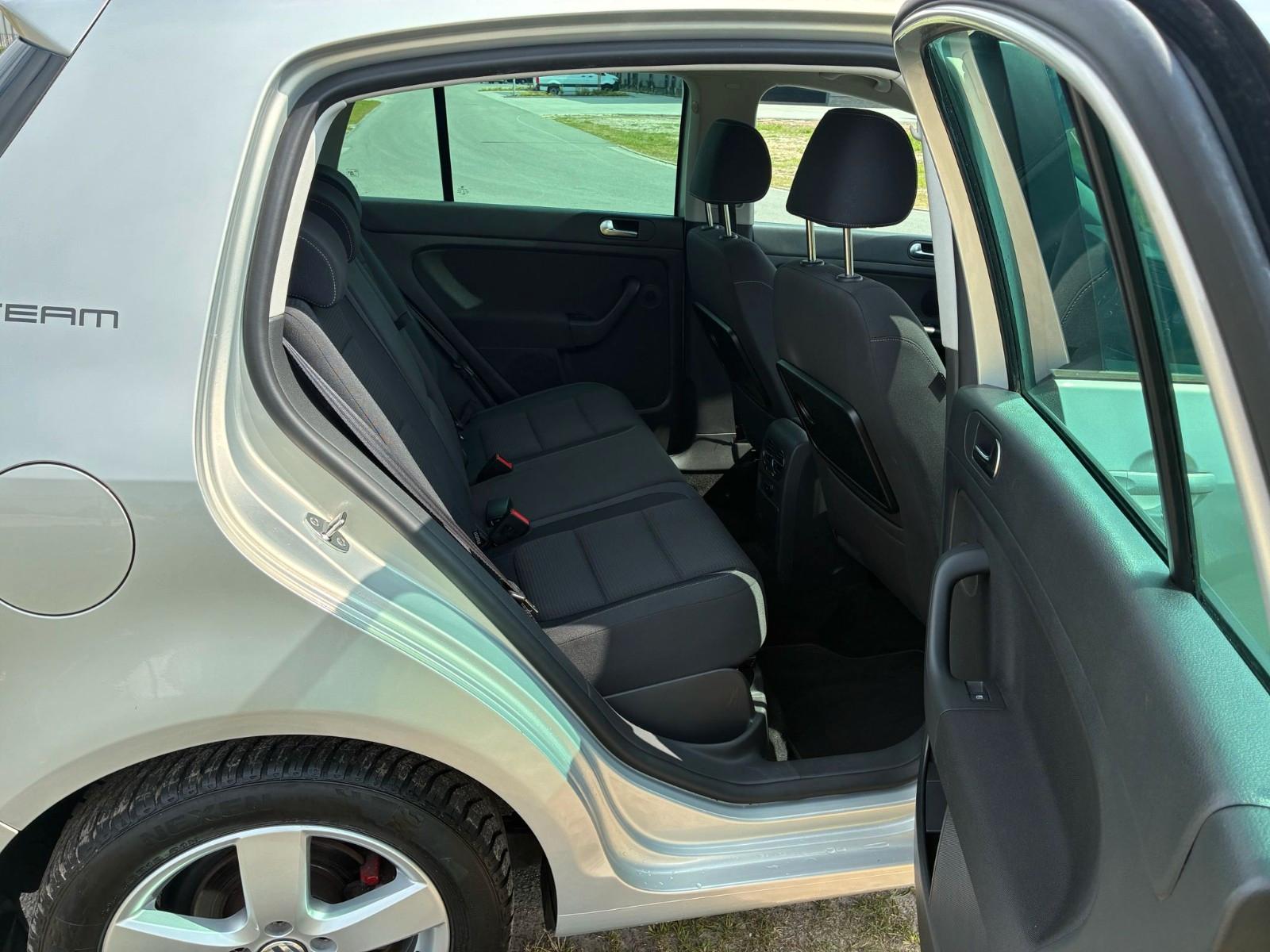 Volkswagen Golf Plus Klima/SHZ/PDC/Tempomat/Steuerkette neu