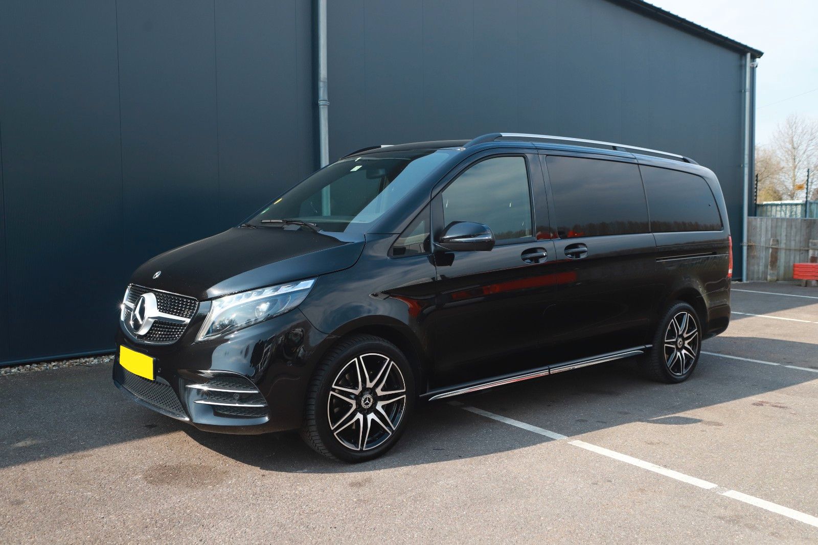 Mercedes-Benz V 300d EXCLUSIVE 4-MATIC AIRMATIC CAPTAIN SEATS imagem 2