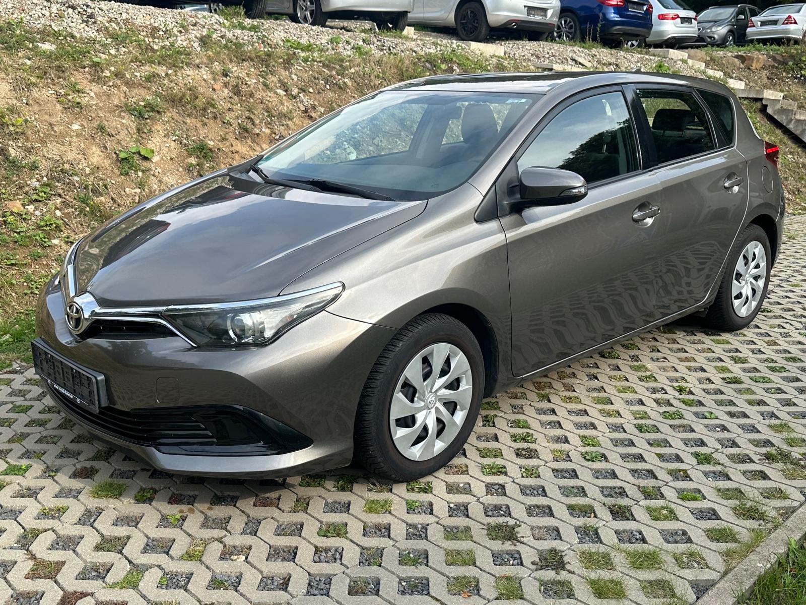 Toyota Auris Cool nur 41 Tkm Toyota Garantie