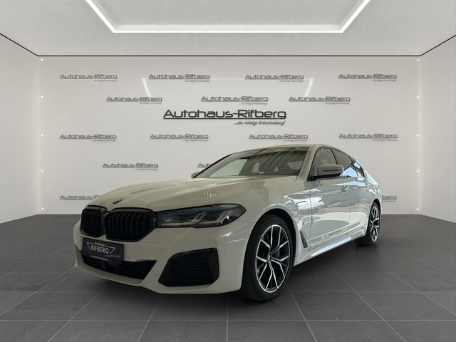 BMW 545 e xDrive M-Sport AHK/LiveCock/Kamera/HUD/H&K