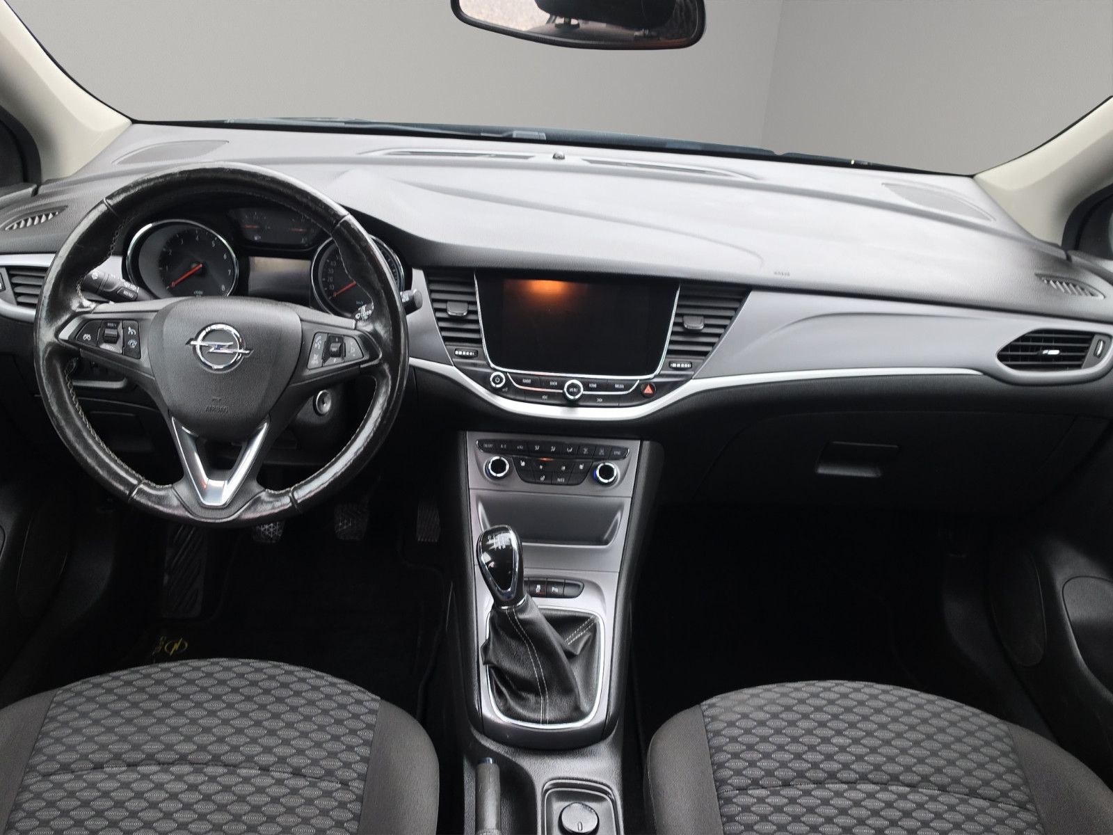 Fahrzeugabbildung Opel Astra K Sports Tourer Edition*NAVI*TEMPOMAT*PDC