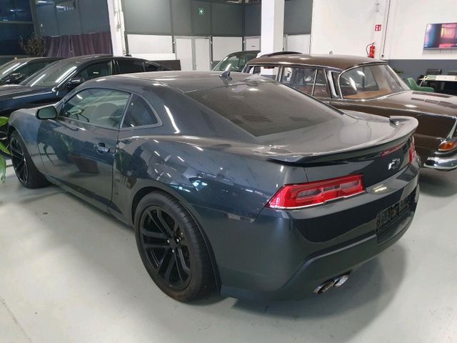 Chevrolet Camaro ZL1 V8 2015 Automatic F1-Sitze