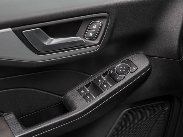 Ford Kuga 2.5 Plug-In Hybrid Cool & Connect Navi