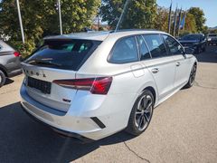 SKODA Octavia RS 265PS DSG  5J./GAR + 8x fach breift