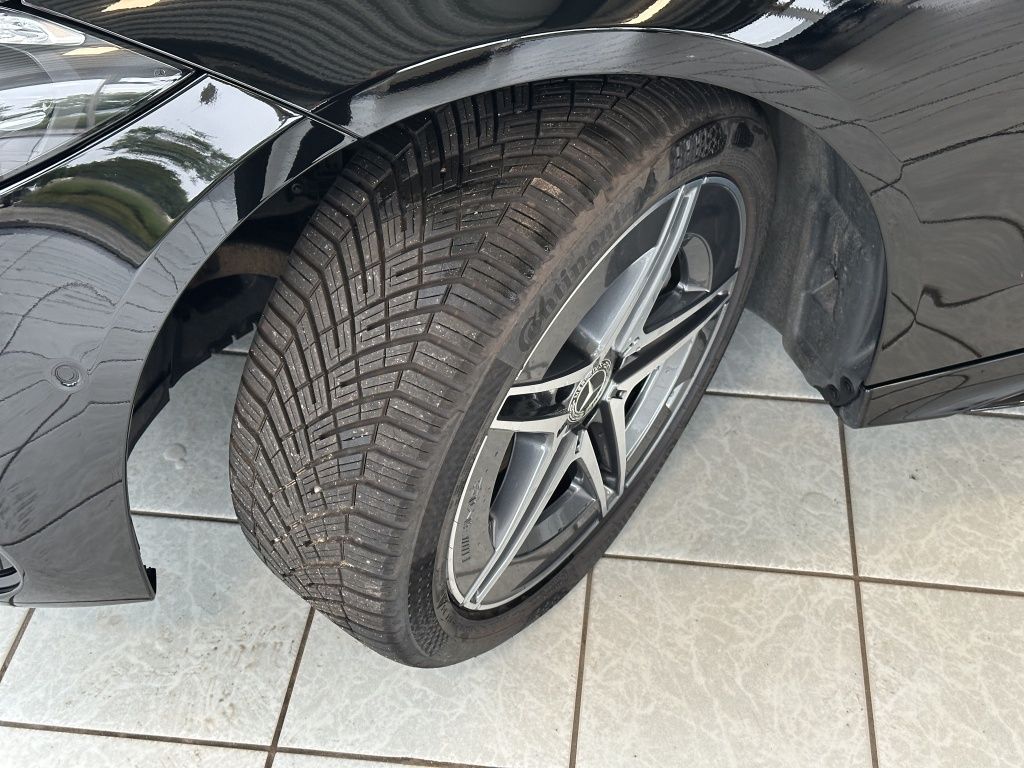 Fahrzeugabbildung Mercedes-Benz C 300 d T-Modell AMG*el. Heckklappe*LED*Kamera