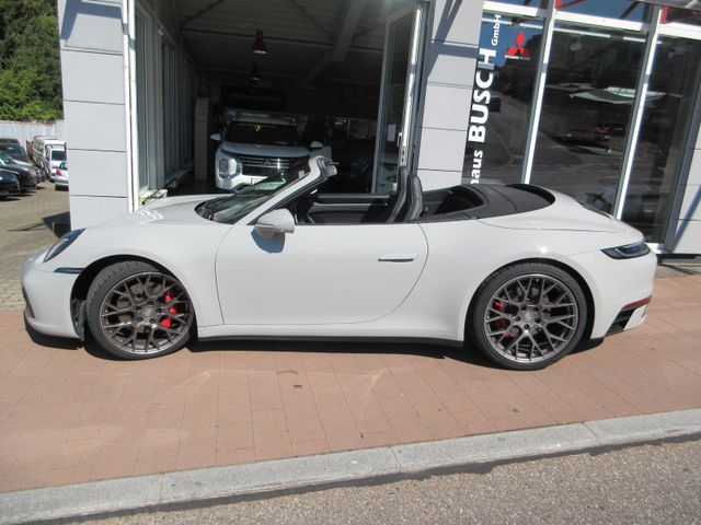 PORSCHE 992 Carrera 3.0S 4S TOPAUSSTATTUNG