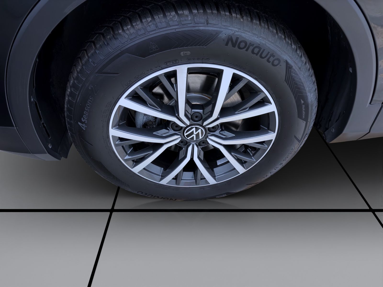 Volkswagen Tiguan - Bild 9