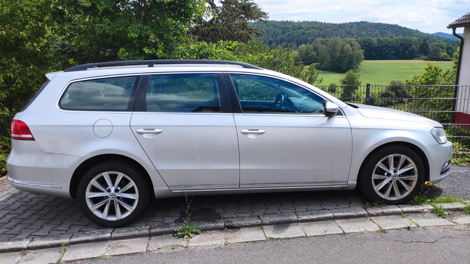 Volkswagen Passat 2014 — салон
