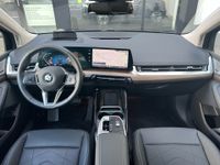 BMW 220 Active Tourer - Vorschau Bild 8