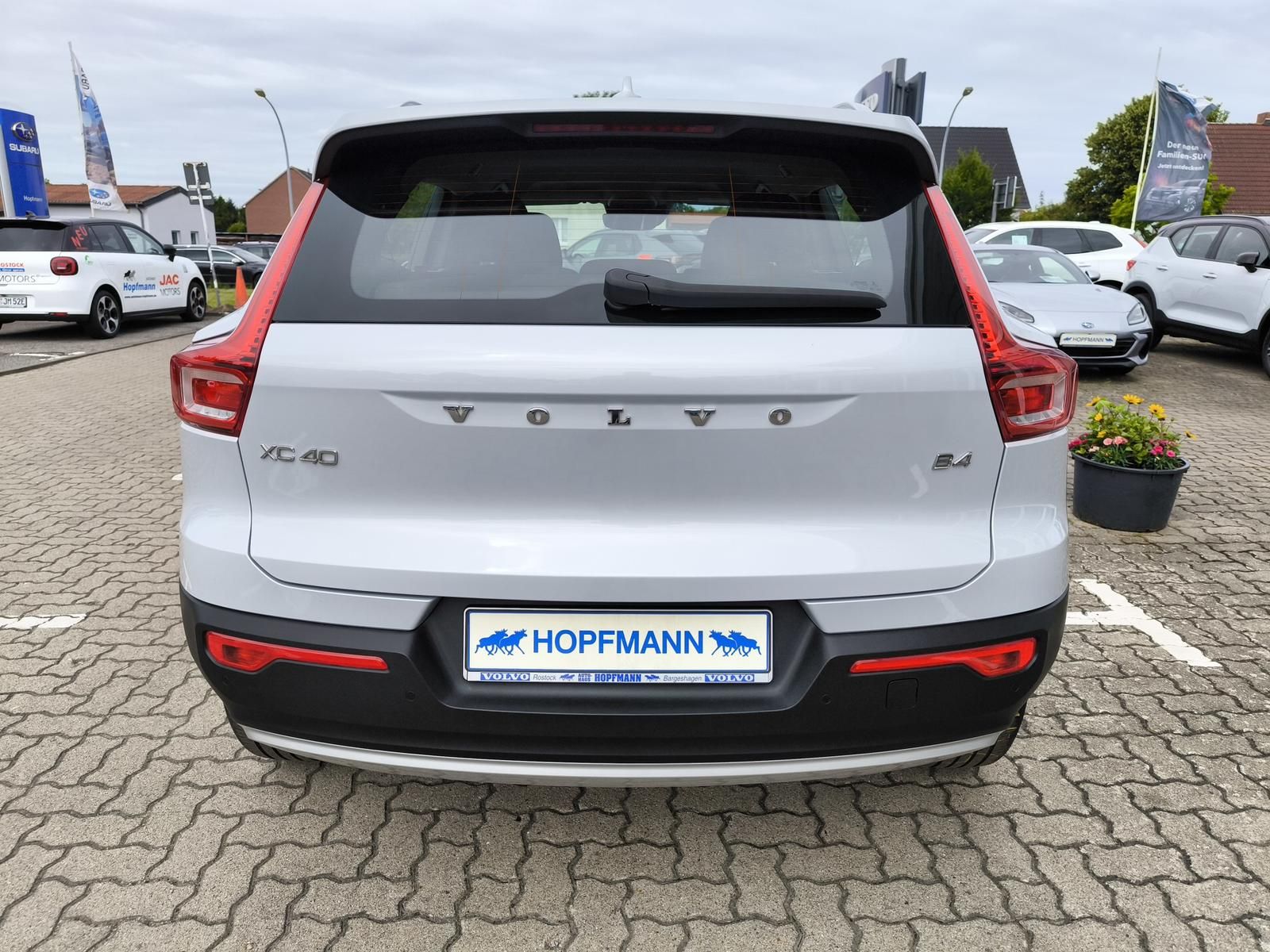 Volvo XC40 B4 Benzin Momentum Pro Standheizung AHK foto 4