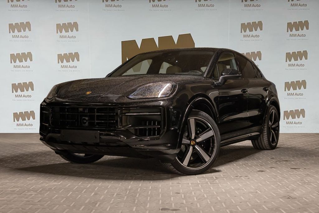 Porsche Cayenne S Coupe Sport Design+ Exh 1BK Disp 24 Pr