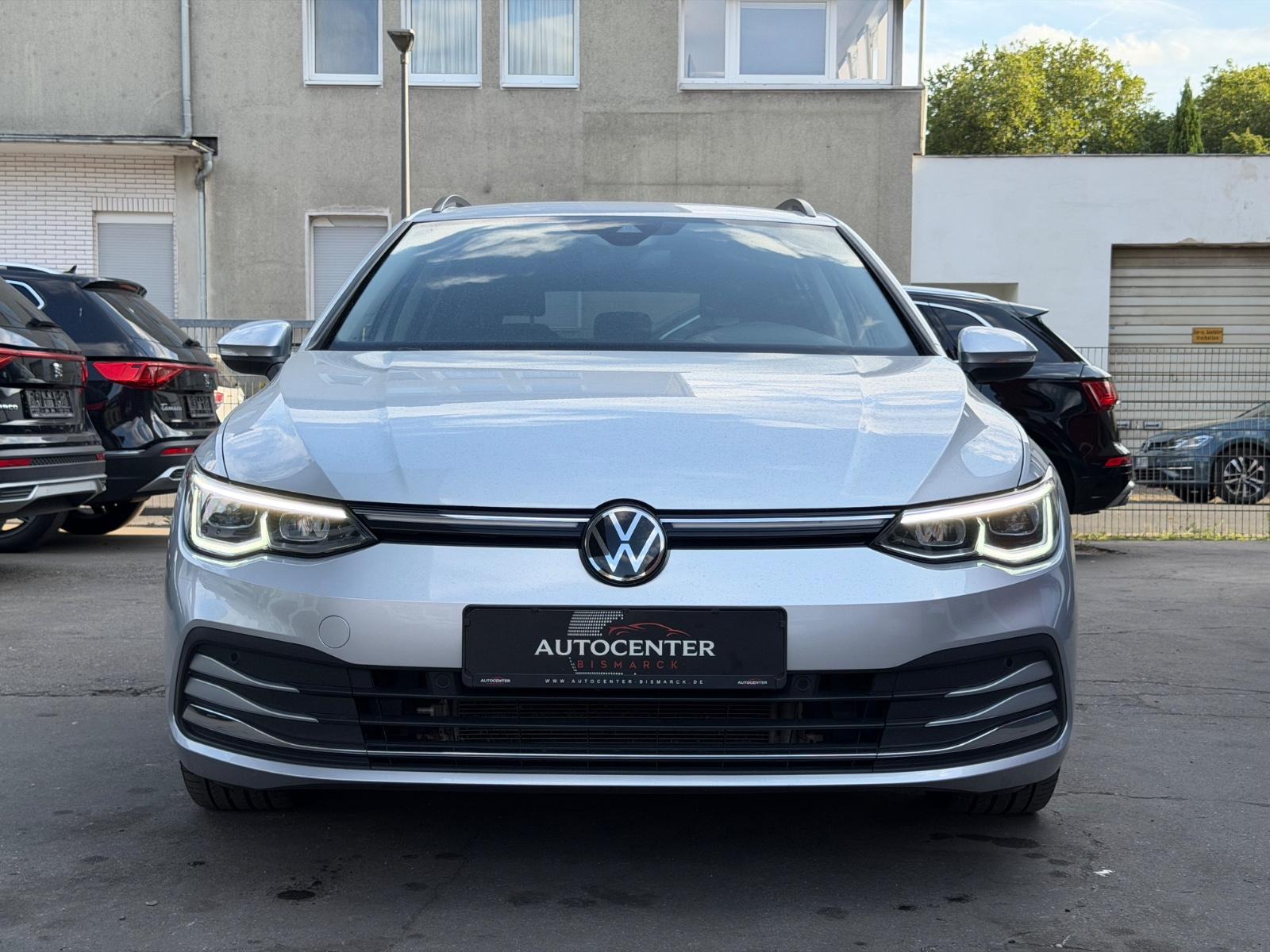 Volkswagen Golf VIII Variant Style*ACC*R-KAM*MEMORY*AHK*, миниатюра 3