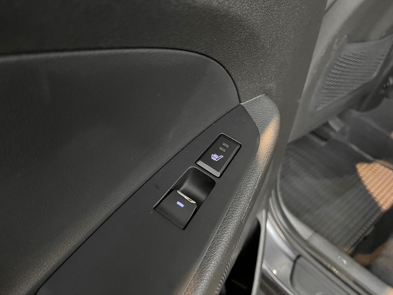 Fahrzeugabbildung Hyundai TUCSON Premium 4WD PANO LED NAVI