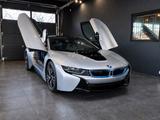 BMW i8  7.300km  Sammlerzustand  Garantie Silber - gebrauchte BMW i8 aus dem Jahr 2015