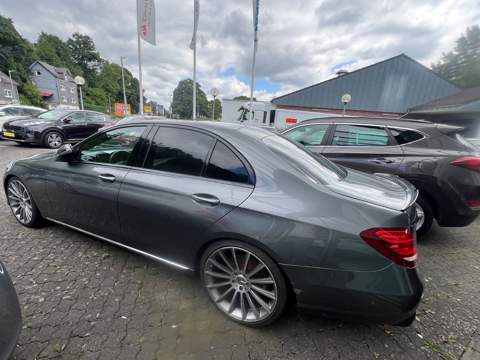 Fahrzeugabbildung Mercedes-Benz E 350 E -Klasse Lim. E 350 e